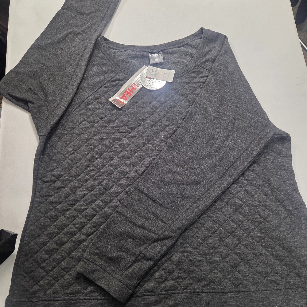 32 Degrees Dark Gray Quilted Top